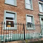 Abbey House 4*