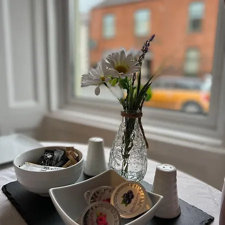 Alojamento de Acomodação e Pequeno-almoço Abbey House 4*