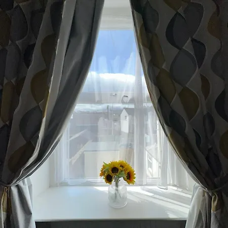 Abbey House 4*