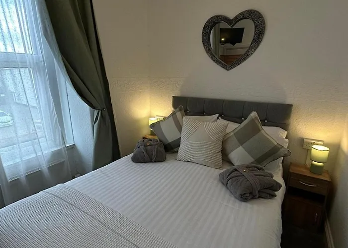 Abbey House Bed and breakfast 4*